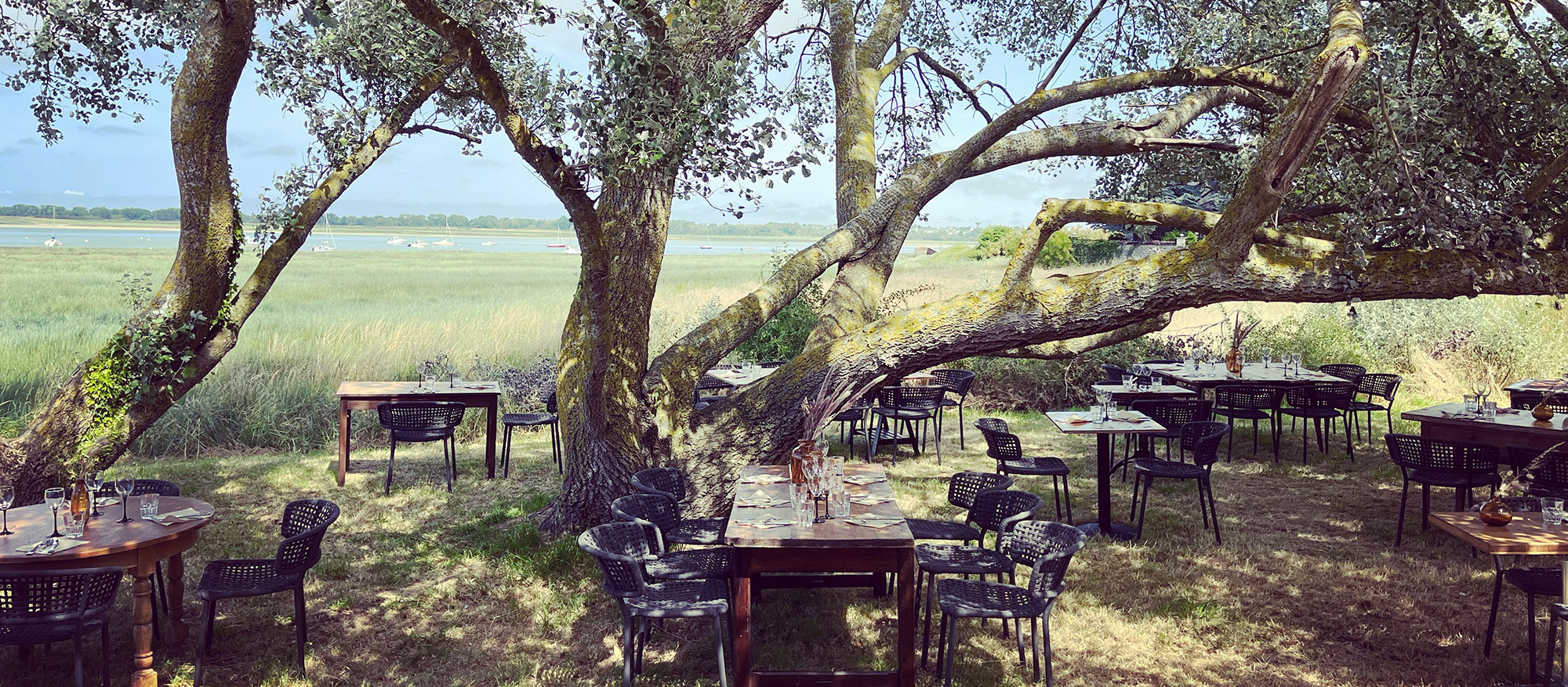 la-baie-gîte-et-restaurant-traiteur-regneville-sur-mer